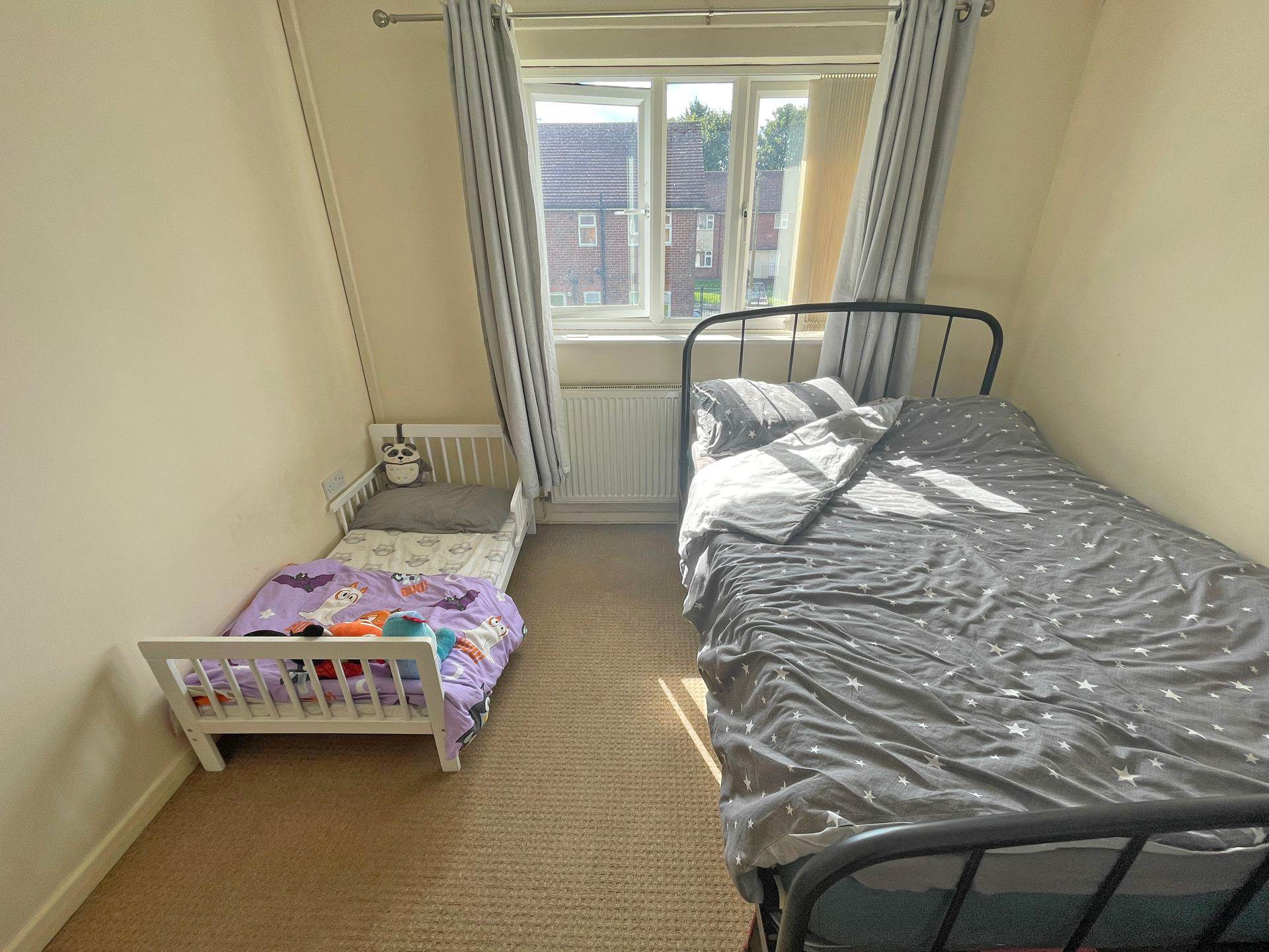 Middleton Road, Royton, Image 6