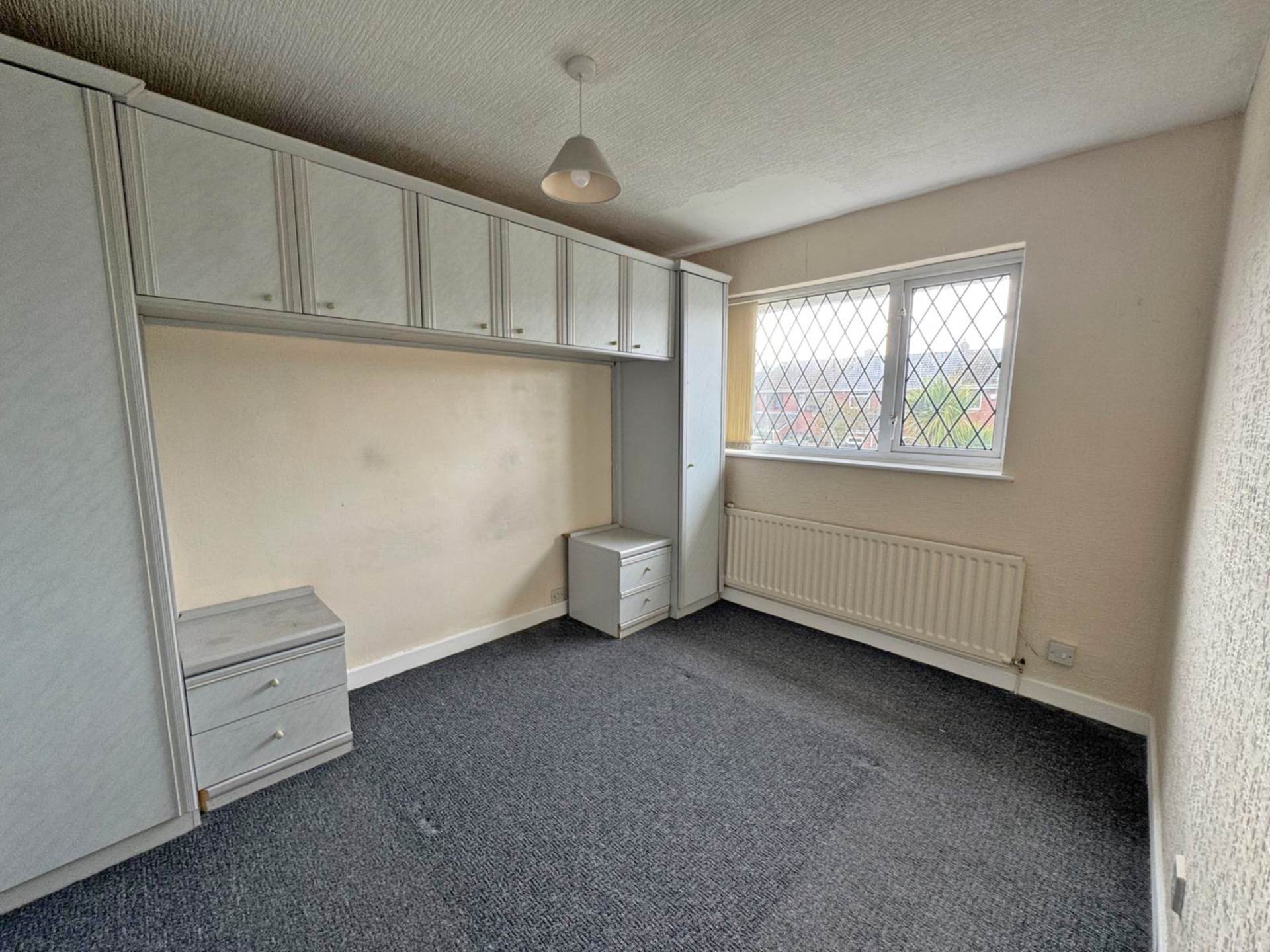 Camberwell Way, Royton, Image 4