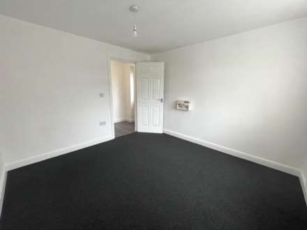 Priory Grove, Chadderton, Image 9