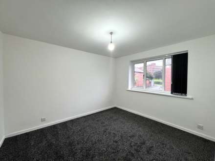 Garforth Street, Oldham, Image 7