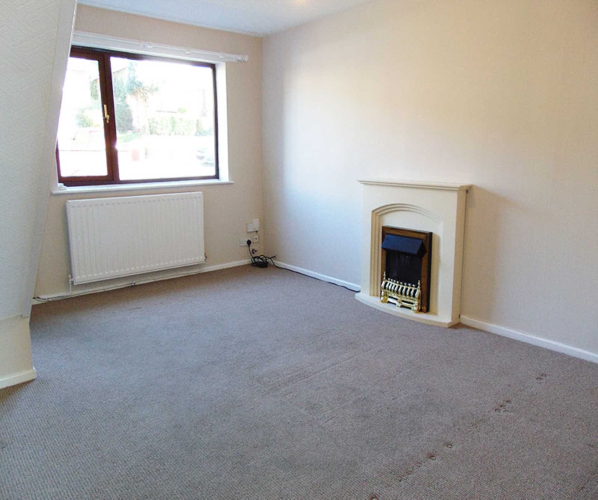 Hillside Avenue, Shaw, Image 2