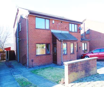 Property For Rent Hillside Avenue, Shaw, Oldham