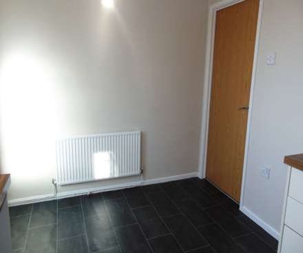 Hillside Avenue, Shaw, Image 4