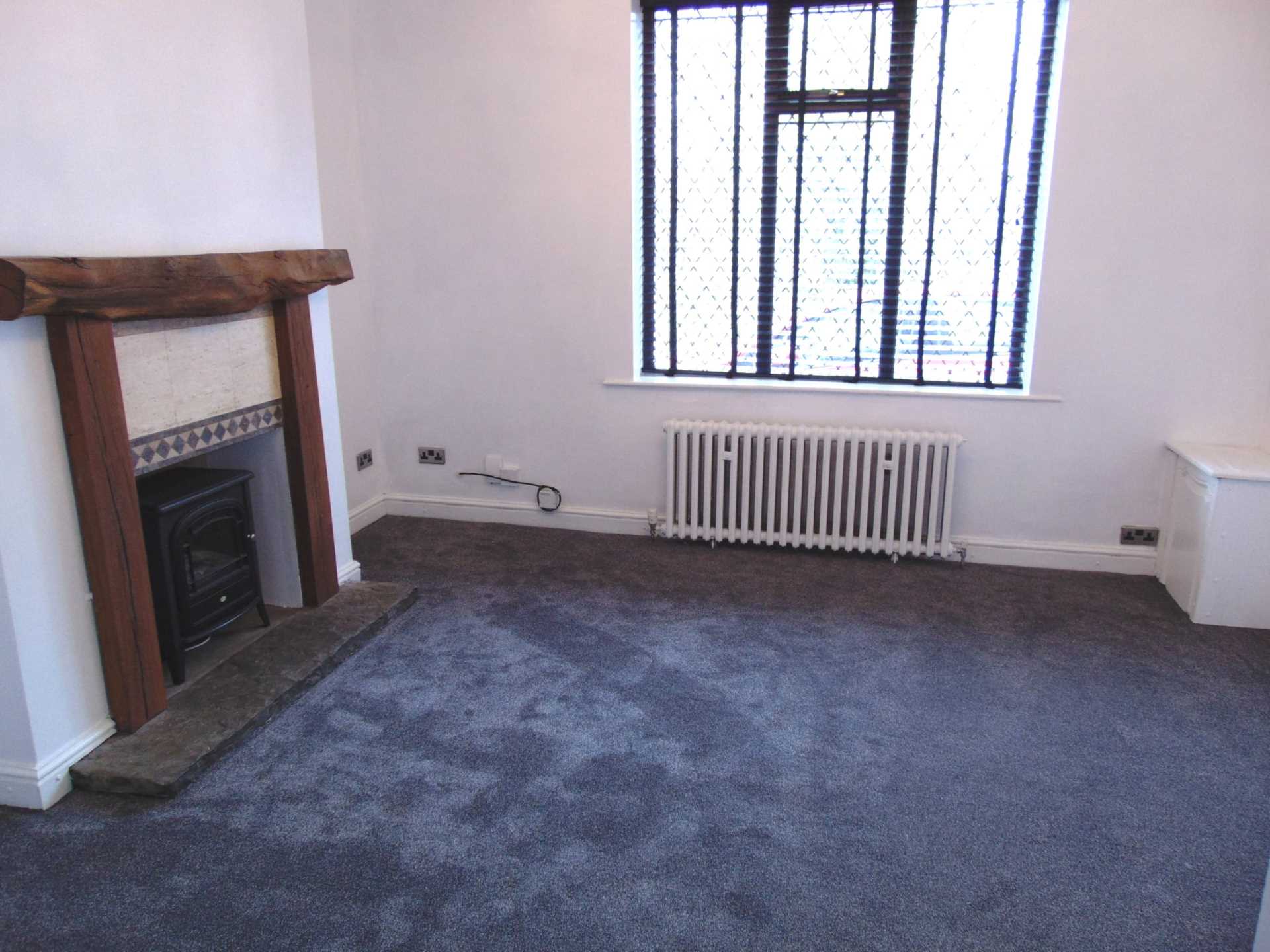 Middleton Road, Royton, Image 2