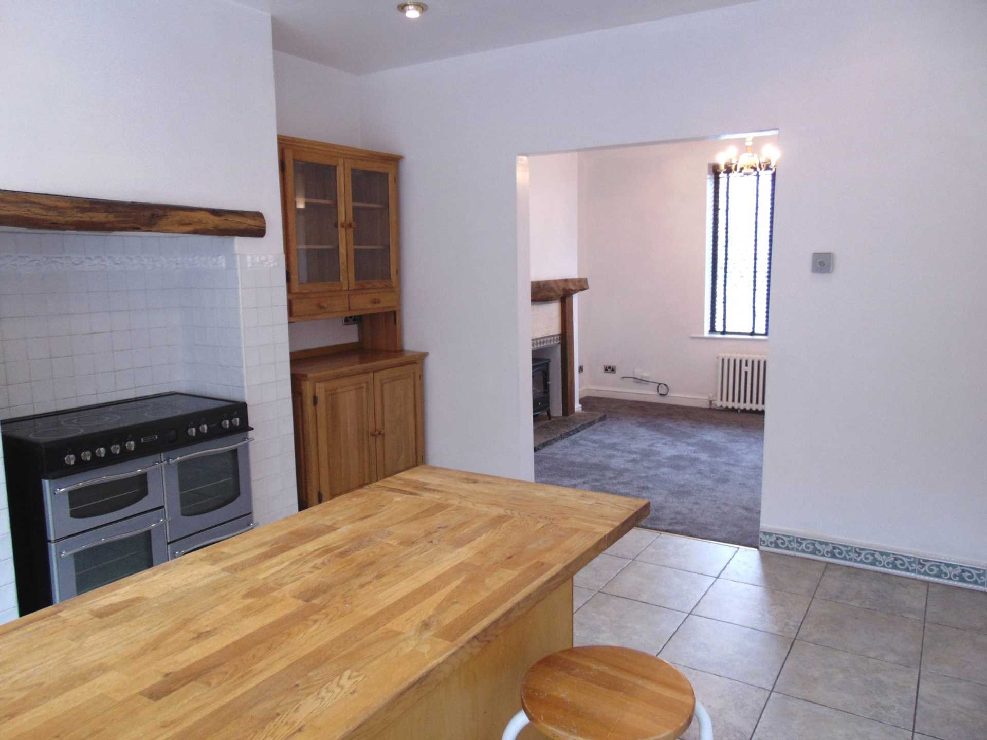 Middleton Road, Royton, Image 5