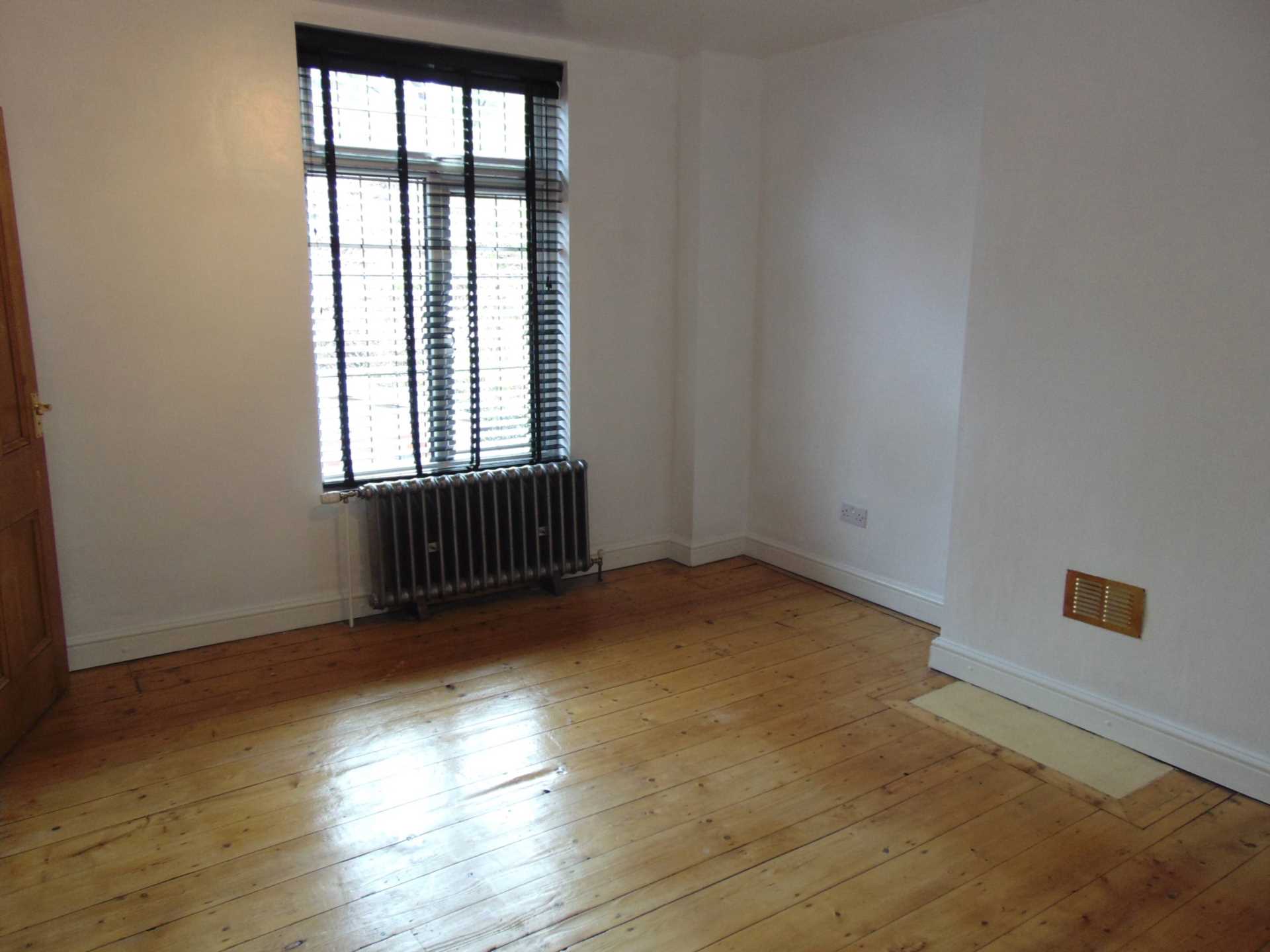 Middleton Road, Royton, Image 8