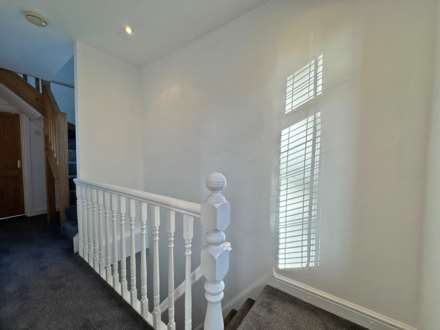 Middleton Road, Royton, Image 16