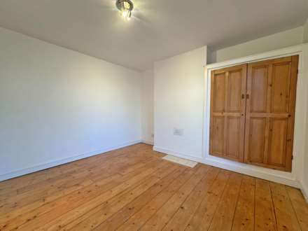 Middleton Road, Royton, Image 18