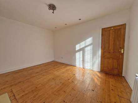 Middleton Road, Royton, Image 19