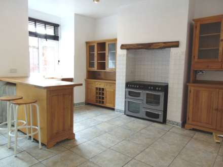 Middleton Road, Royton, Image 3