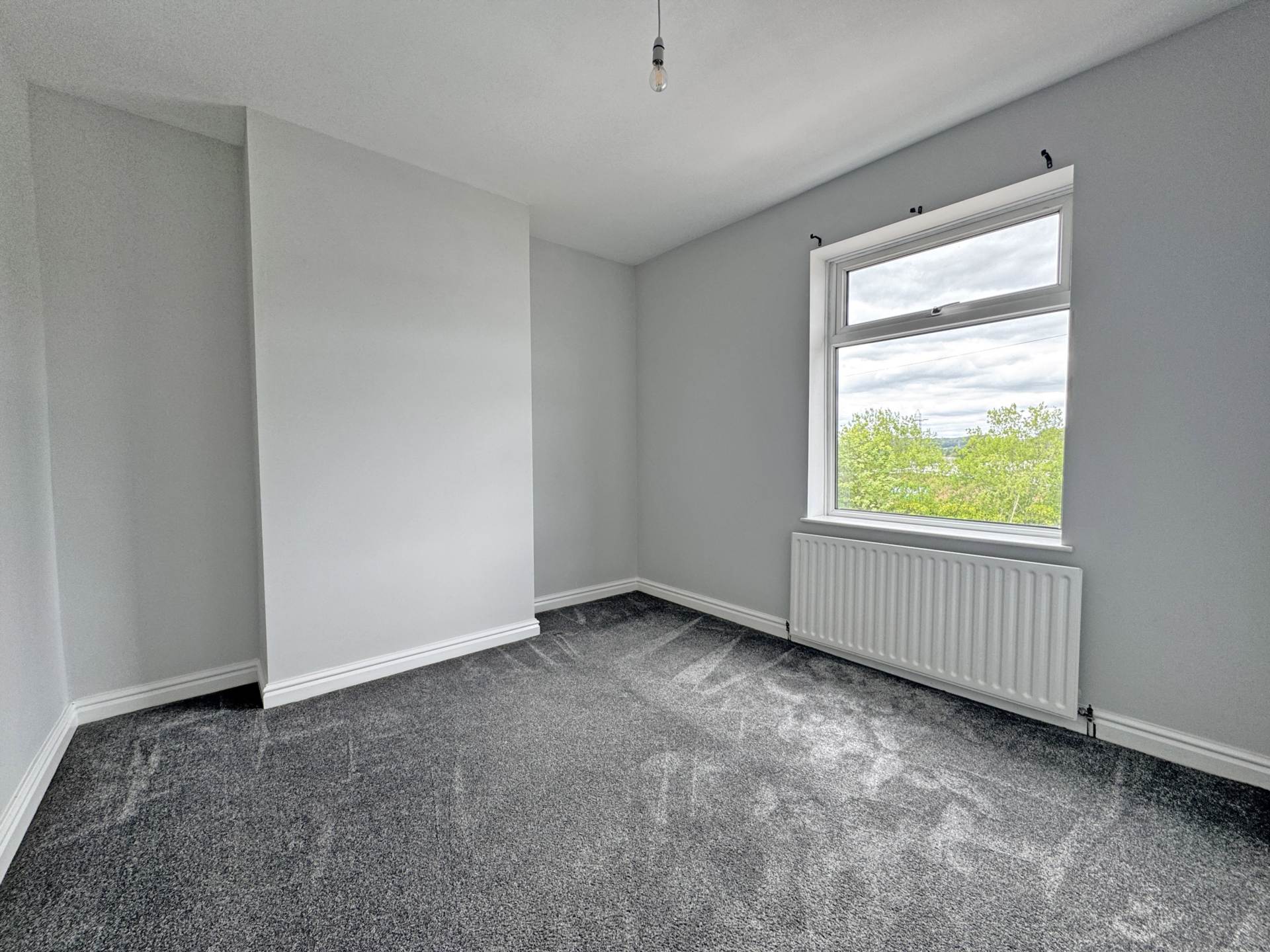 Shaw Road, Royton, Image 13