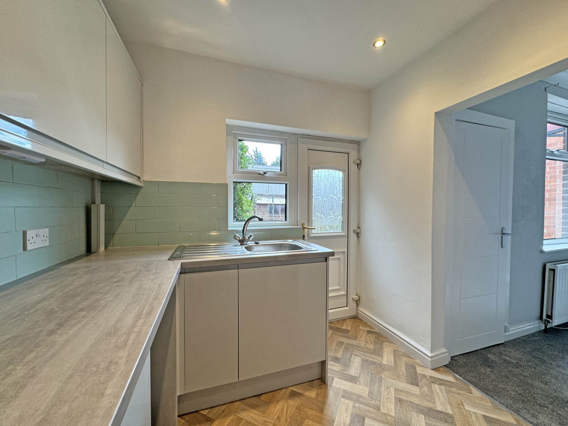 Shaw Road, Royton, Image 9