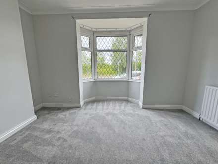 Shaw Road, Royton, Image 4