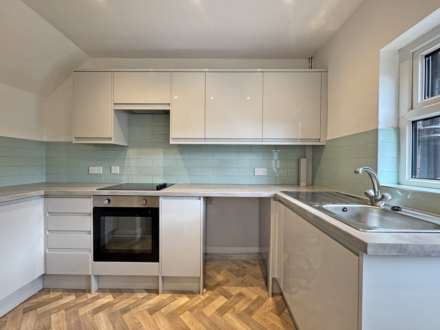 Shaw Road, Royton, Image 8