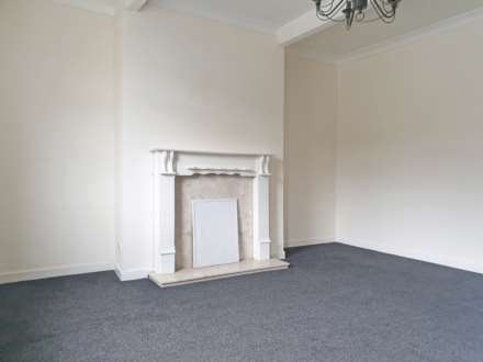 Edenfield Road, Rochdale, Image 2