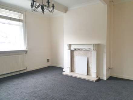 Edenfield Road, Rochdale, Image 3