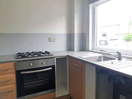 Edenfield Road, Rochdale, Image 6