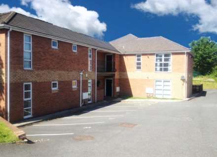 2 Bedroom Apartment, Crompton Gate, High Crompton