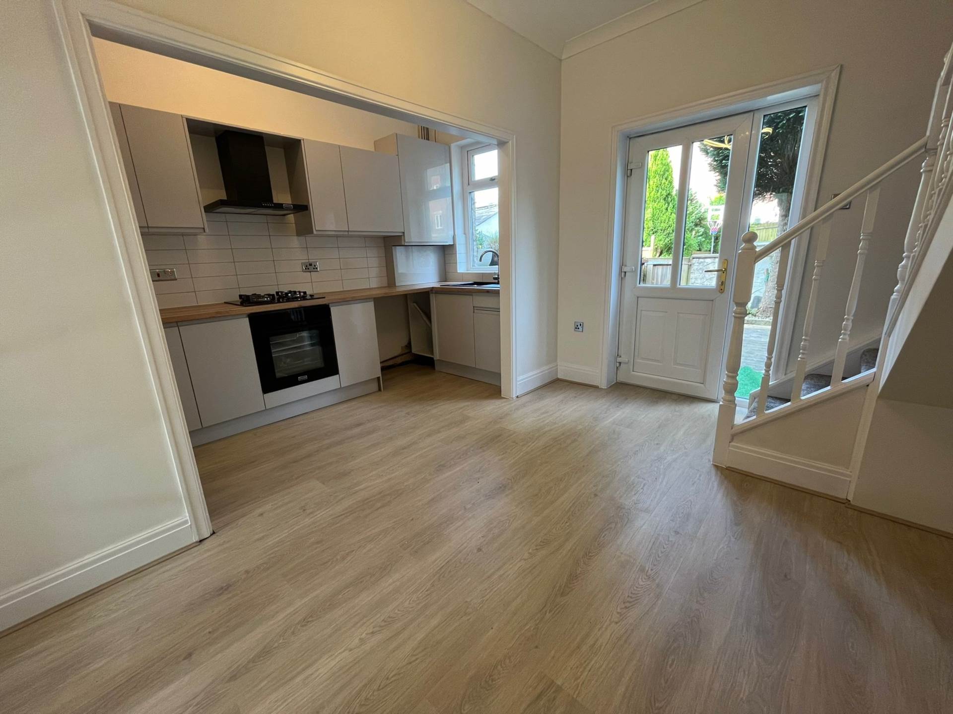 Norden Road, Bamford, Image 4