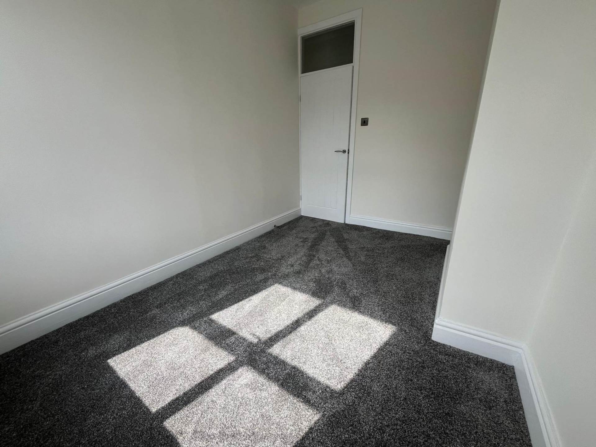 Norden Road, Bamford, Image 9