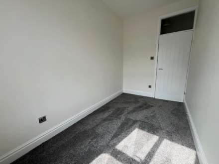 Norden Road, Bamford, Image 13
