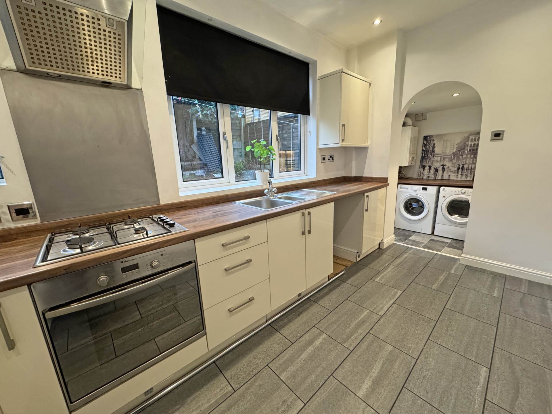 Radcliffe Street, Royton, Image 4