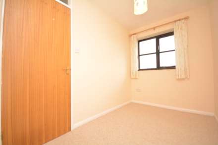 Stoney Grove, Chesham HP5, Image 6