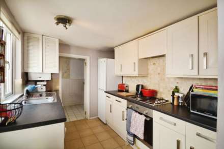 Sunnyside Road, Chesham, Image 4