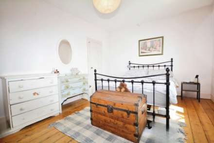 Sunnyside Road, Chesham, Image 7