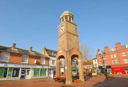 Lindo Close, Chesham HP5, Image 10