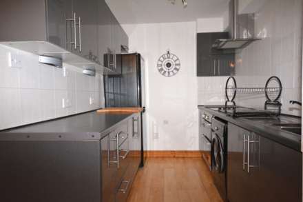 Lindo Close, Chesham HP5, Image 2