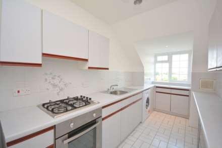 Eskdale Avenue, Chesham, Image 2