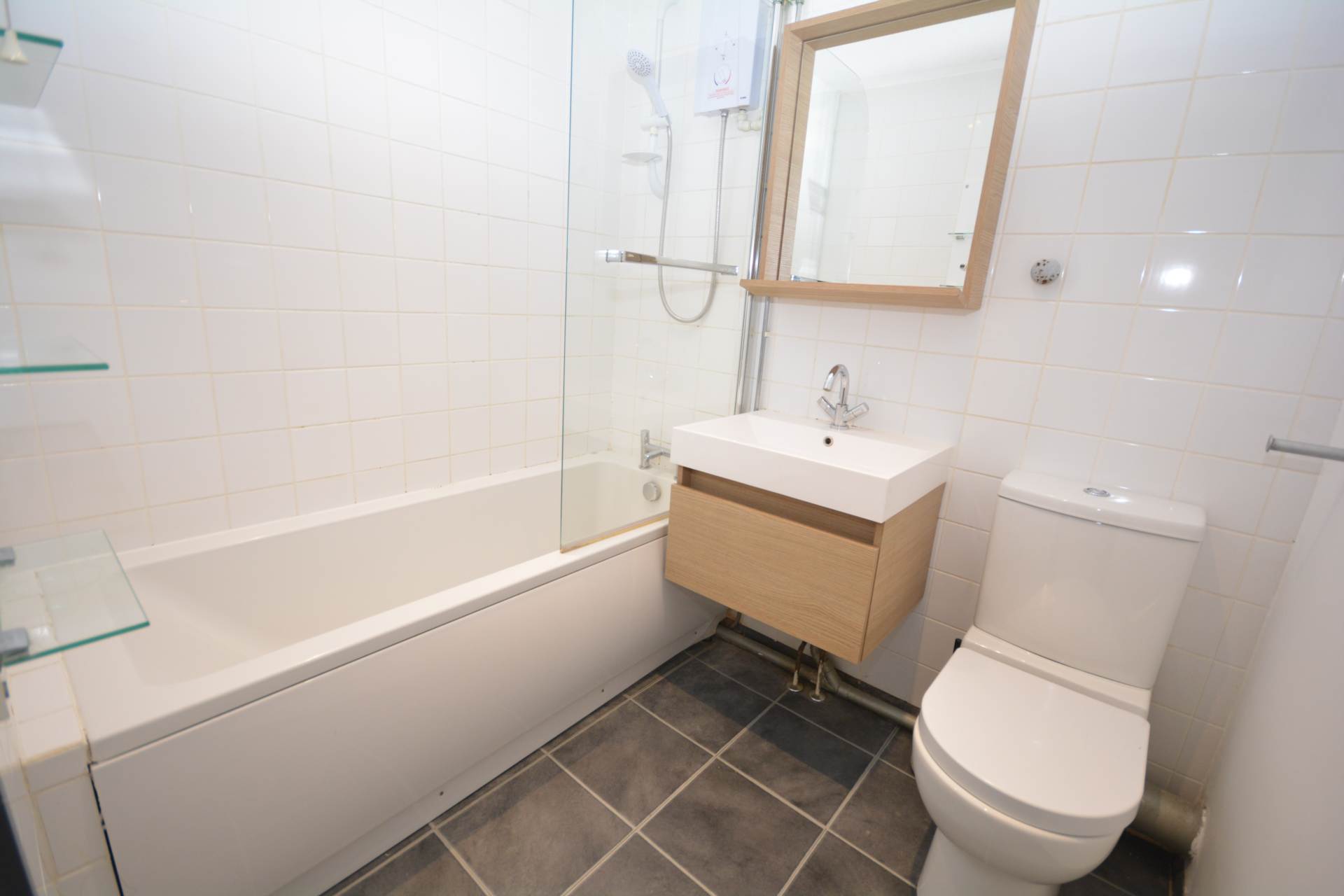 Cameron Road, Chesham HP5, Image 6