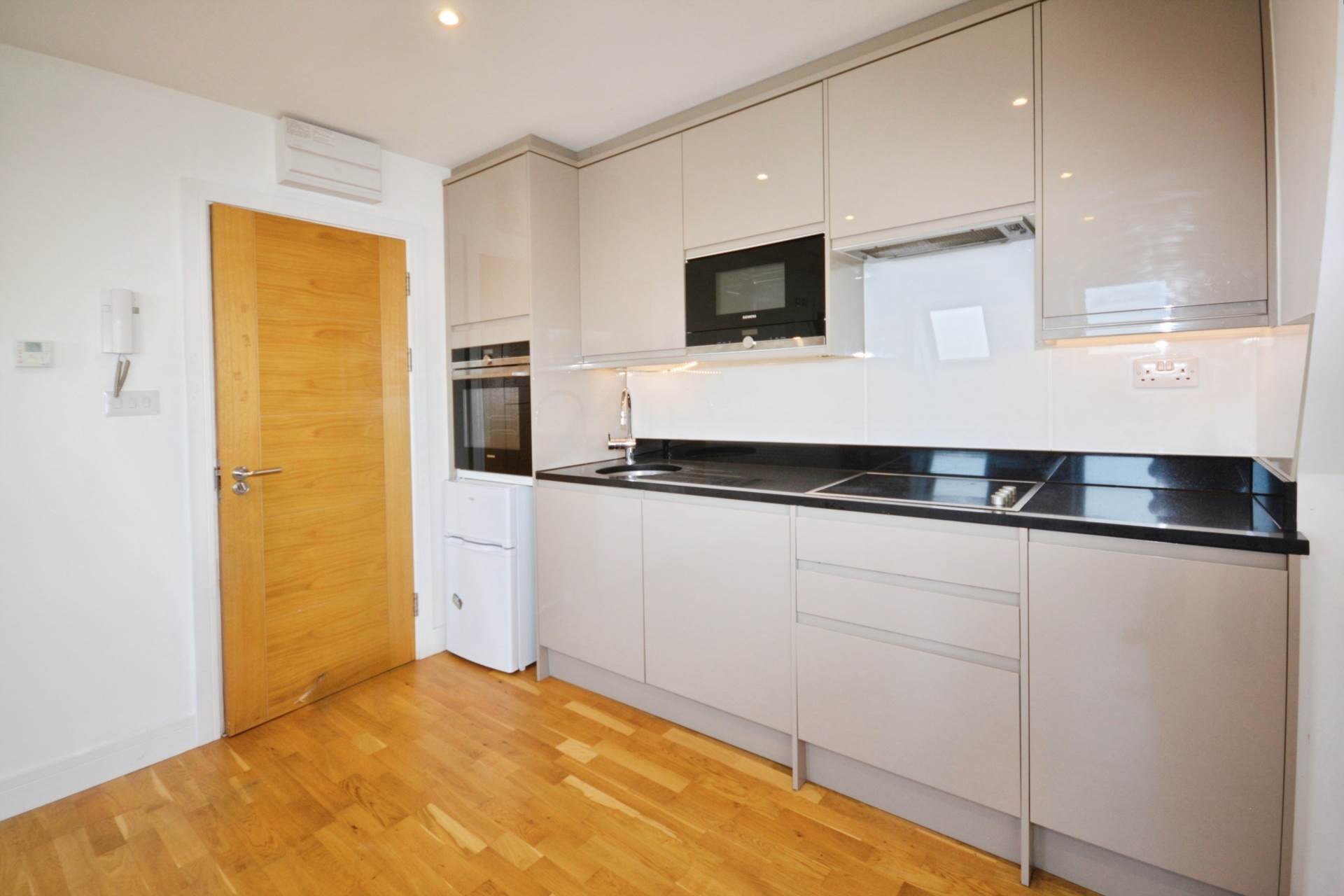 Chesham Road, Amersham, HP6, Image 4