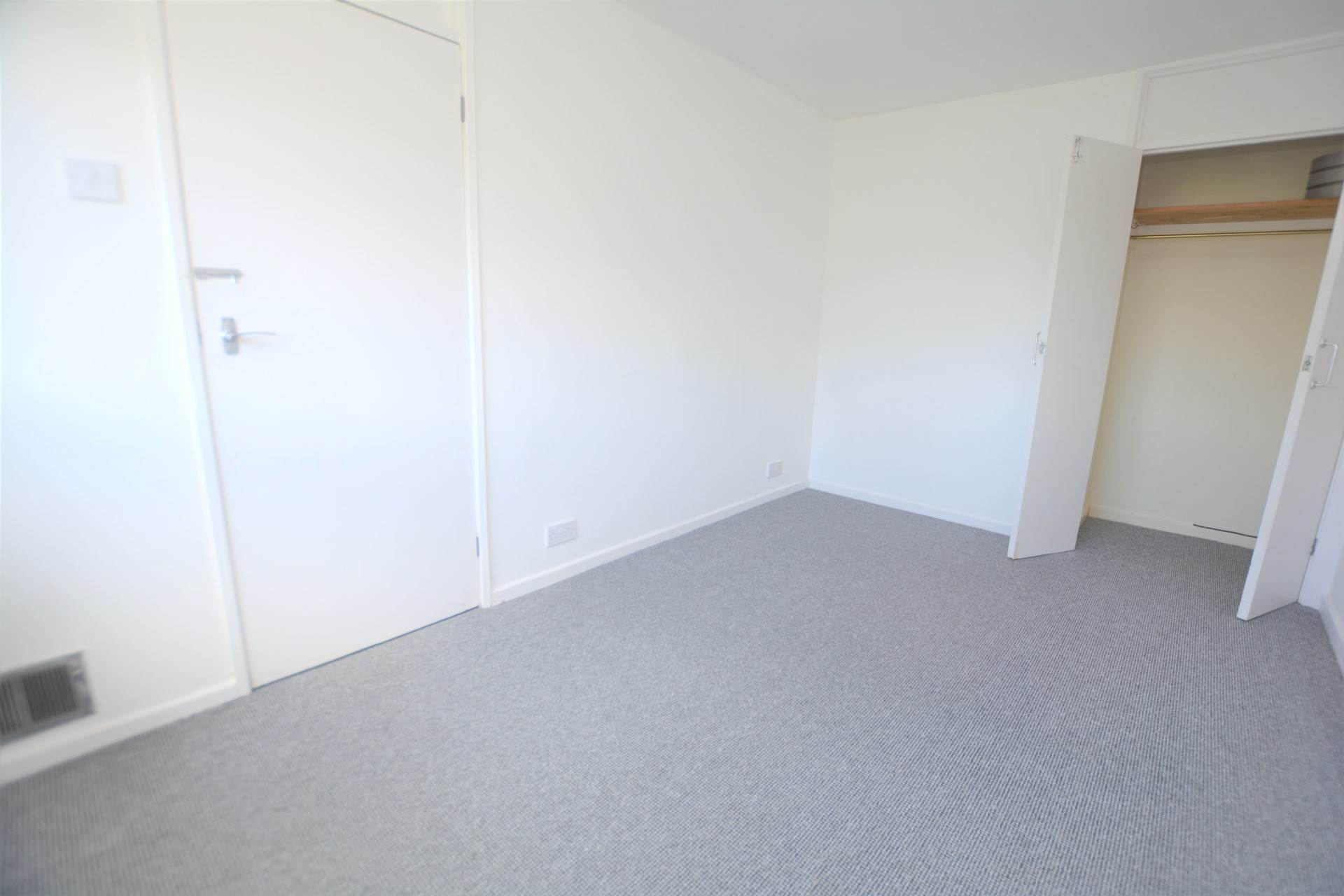 Chestnut Lane, Amersham HP6, Image 9