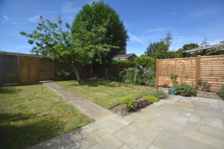 Chestnut Lane, Amersham HP6, Image 11