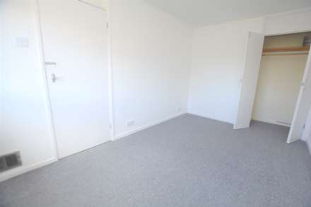 Chestnut Lane, Amersham HP6, Image 9