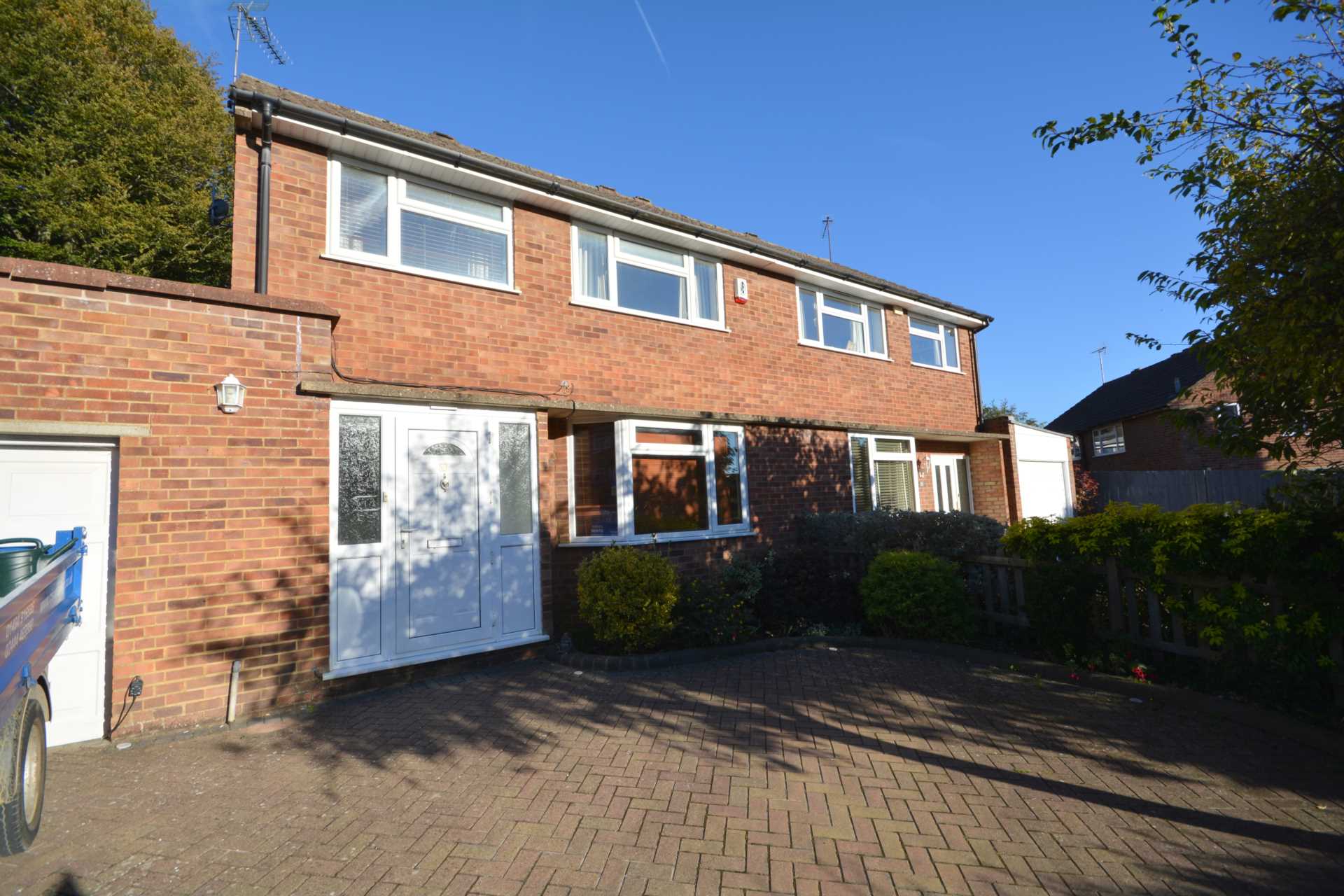 Sheepfold Lane, Amersham HP7, Image 1