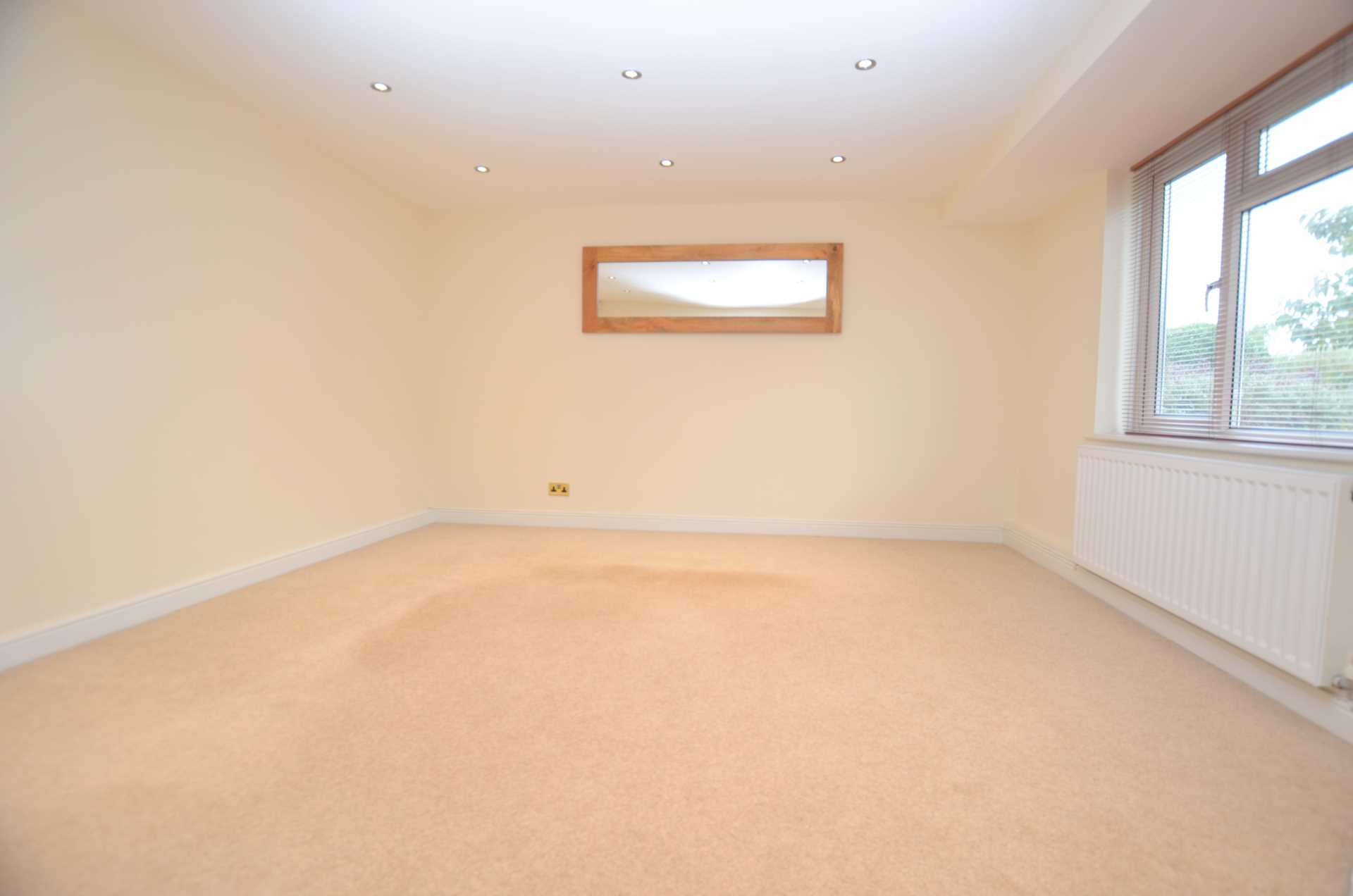 Sheepfold Lane, Amersham HP7, Image 4