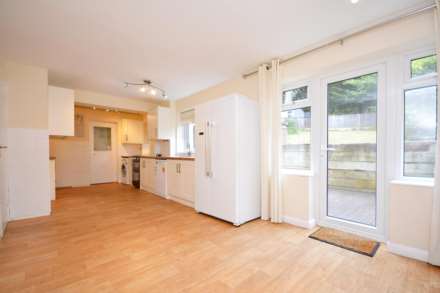Sheepfold Lane, Amersham HP7, Image 2
