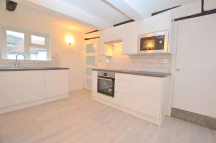 Property For Rent Red Lion Street, Chesham