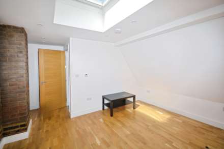 Chesham Road, Amersham HP6, Image 3