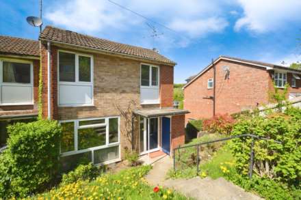 3 Bedroom End Terrace, Birch Way, Chesham HP5