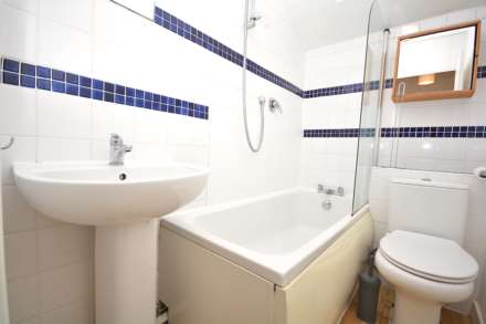 Station Road, Amersham HP7, Image 9