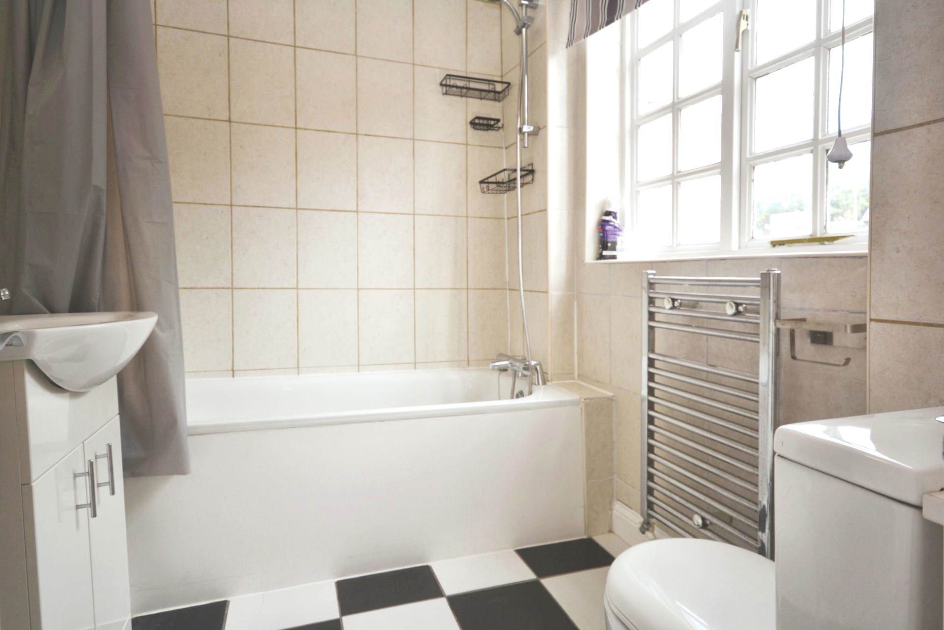 High Street, Chesham HP5, Image 6