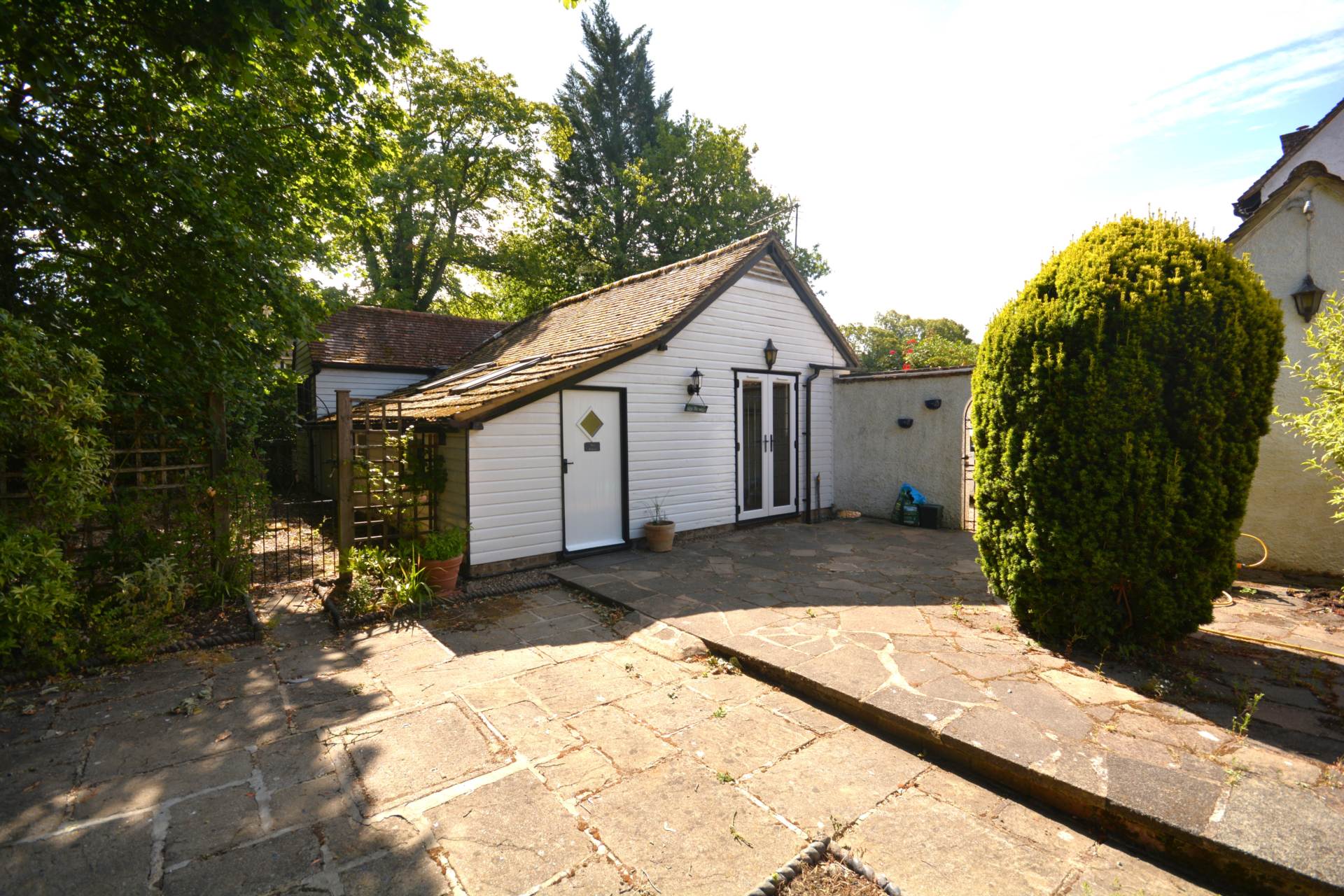 Chiltern Road, Chesham Bois HP6, Image 1