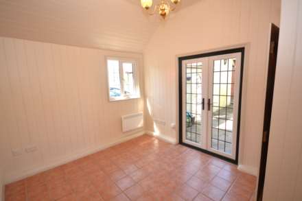 Chiltern Road, Chesham Bois HP6, Image 4