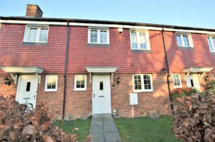 3 Bedroom Terrace, Brudenell Close, Amersham HP6