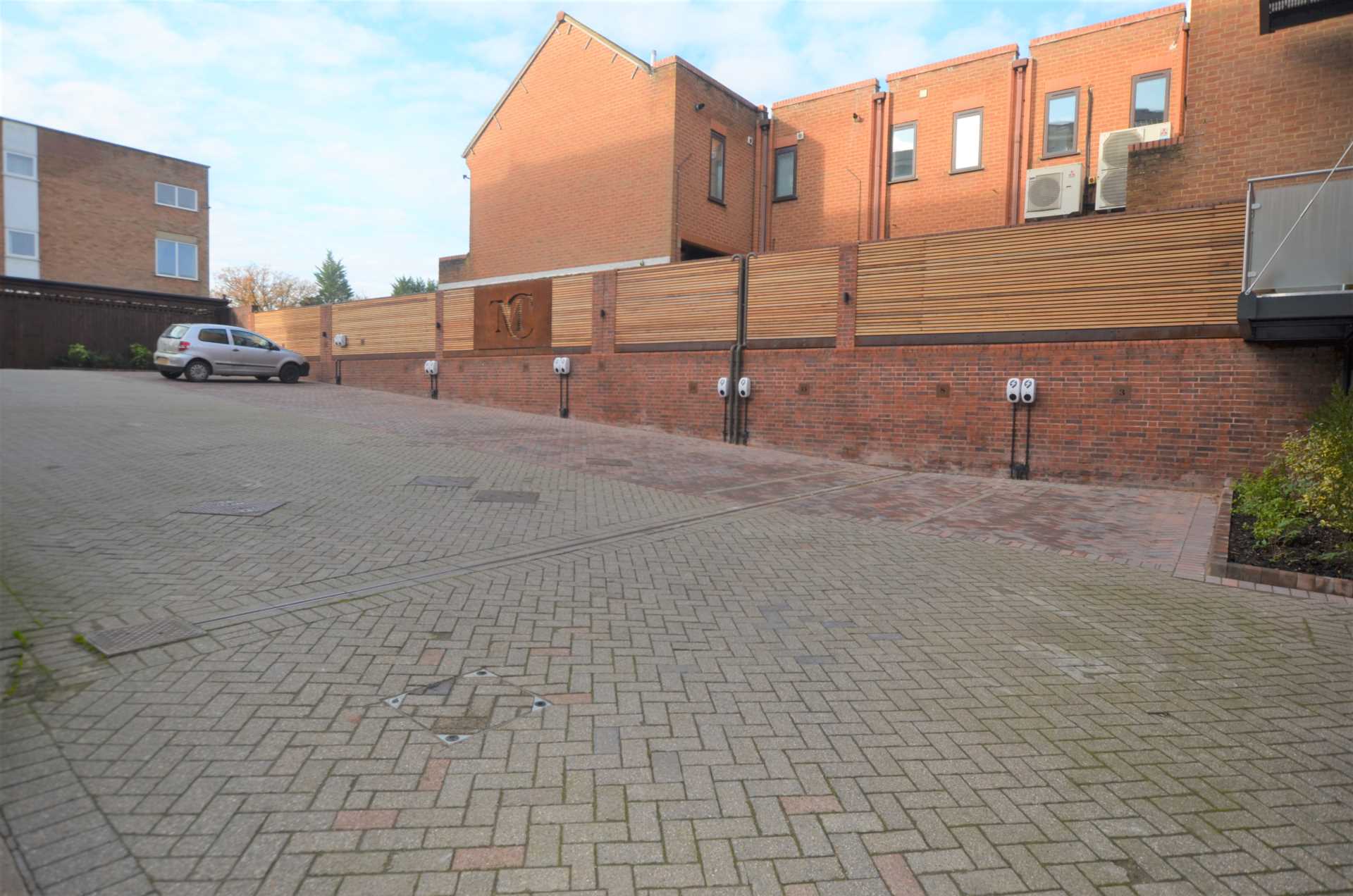 Woodside Road, Amersham HP6, Image 11