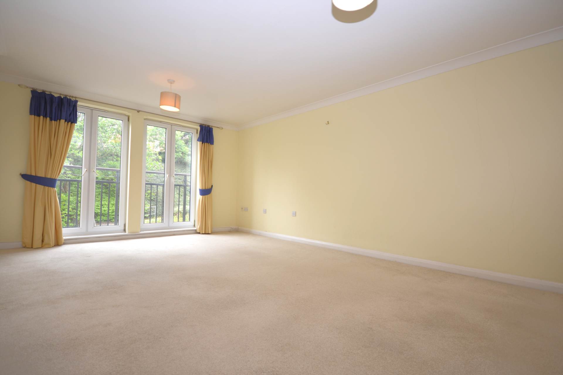 Whielden Street, HP7, Image 2